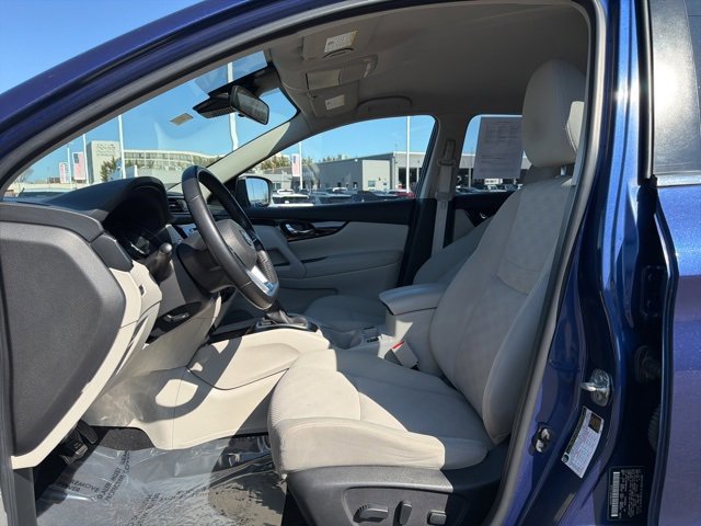 Used 2019 Nissan Rogue Sport SV w/ All-Weather Package image 9