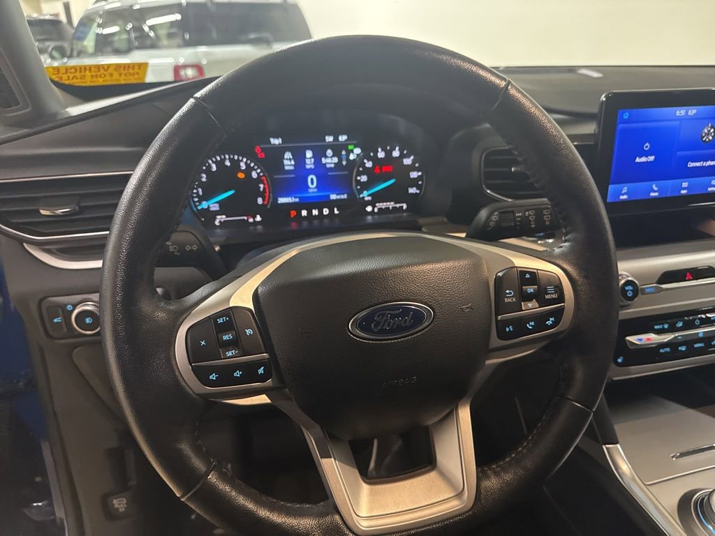 Certified 2022 Ford Explorer XLT w/ Equipment Group 202A image 23