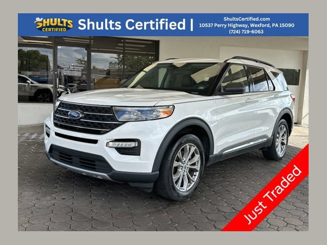 Certified 2023 Ford Explorer XLT w/ Equipment Group 202A AWD/4WD image 1