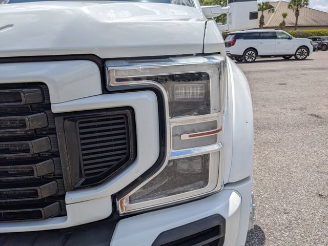 Certified 2022 Ford F450 Platinum w/ FX4 Off-Road Package image 9