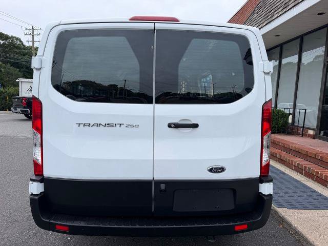 Certified 2025 Ford Transit 250 Low Roof w/ Exterior Upgrade Package RWD image 7