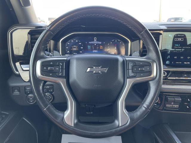 Used 2022 Chevrolet Silverado 1500 RST image 12