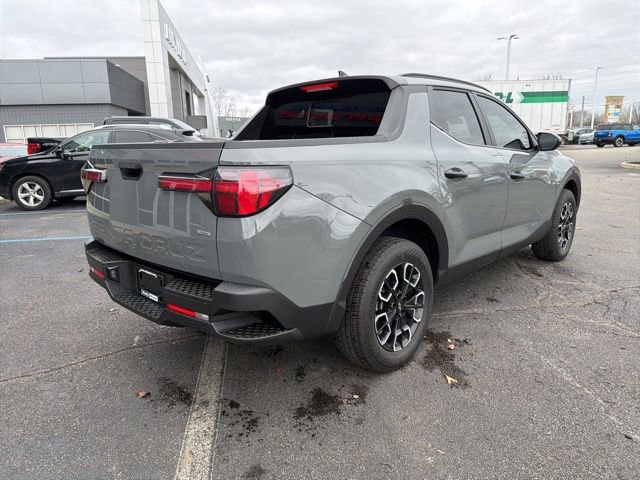 Used 2024 Hyundai Santa Cruz SEL w/ Activity Package image 3