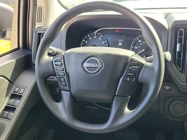 Used 2025 Nissan Frontier S RWD image 17