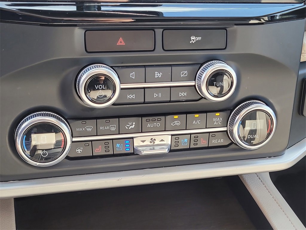 Certified 2023 Ford Expedition Max Limited image 26