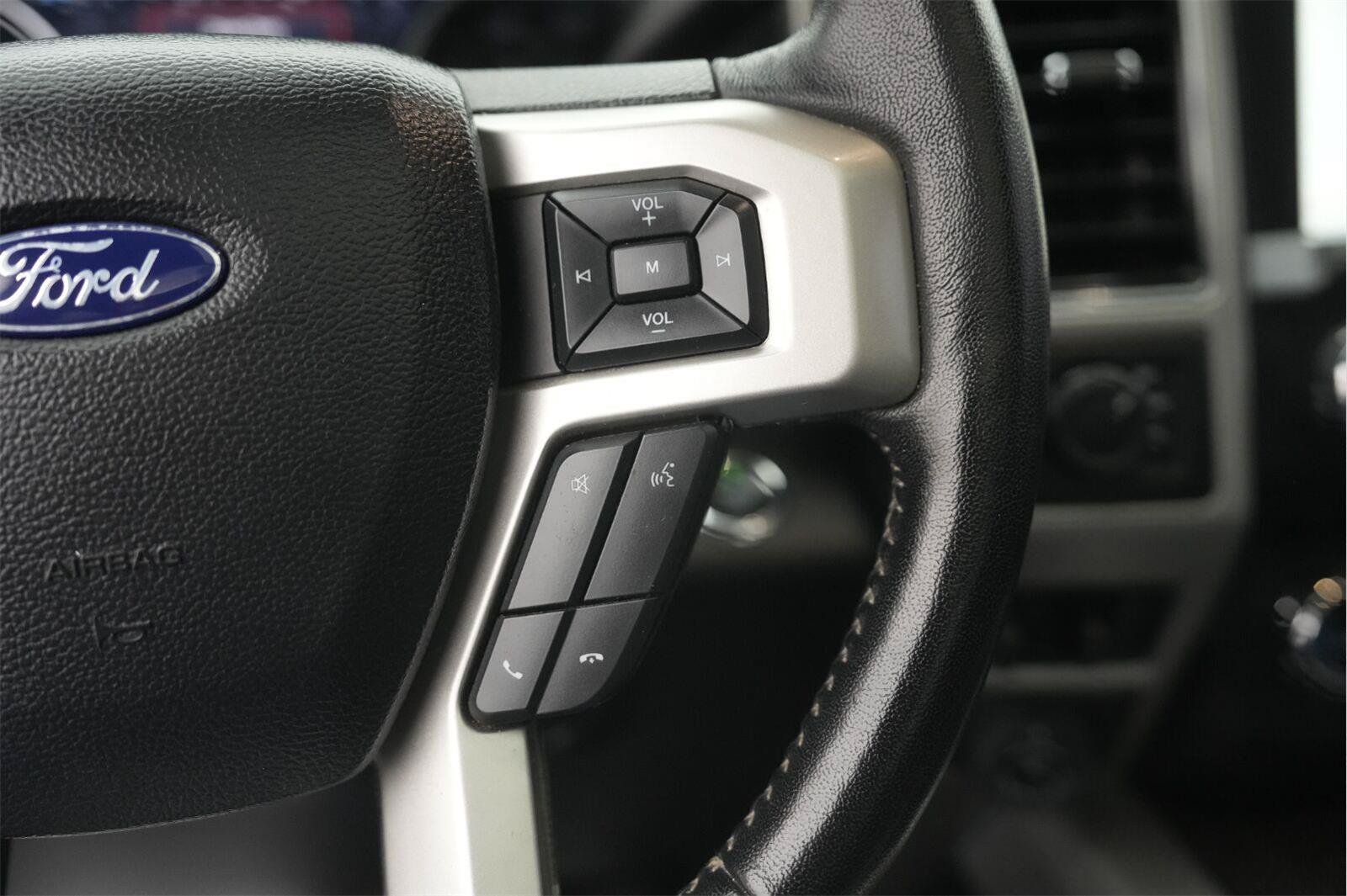 Certified 2021 Ford F250 Lariat AWD/4WD image 24