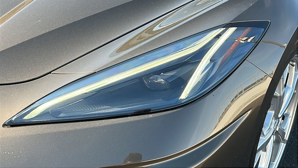 Used 2020 Chevrolet Corvette Stingray w/ 2LT Preferred Equipment Group image 5