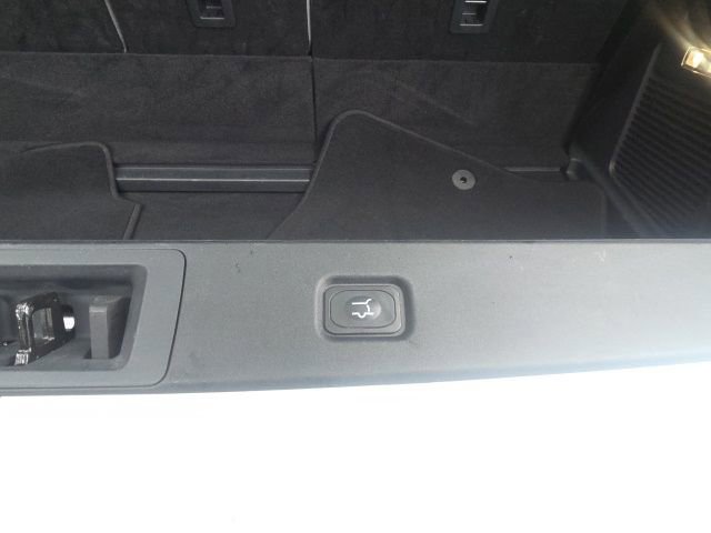 Certified 2025 Ford Expedition Active image 11