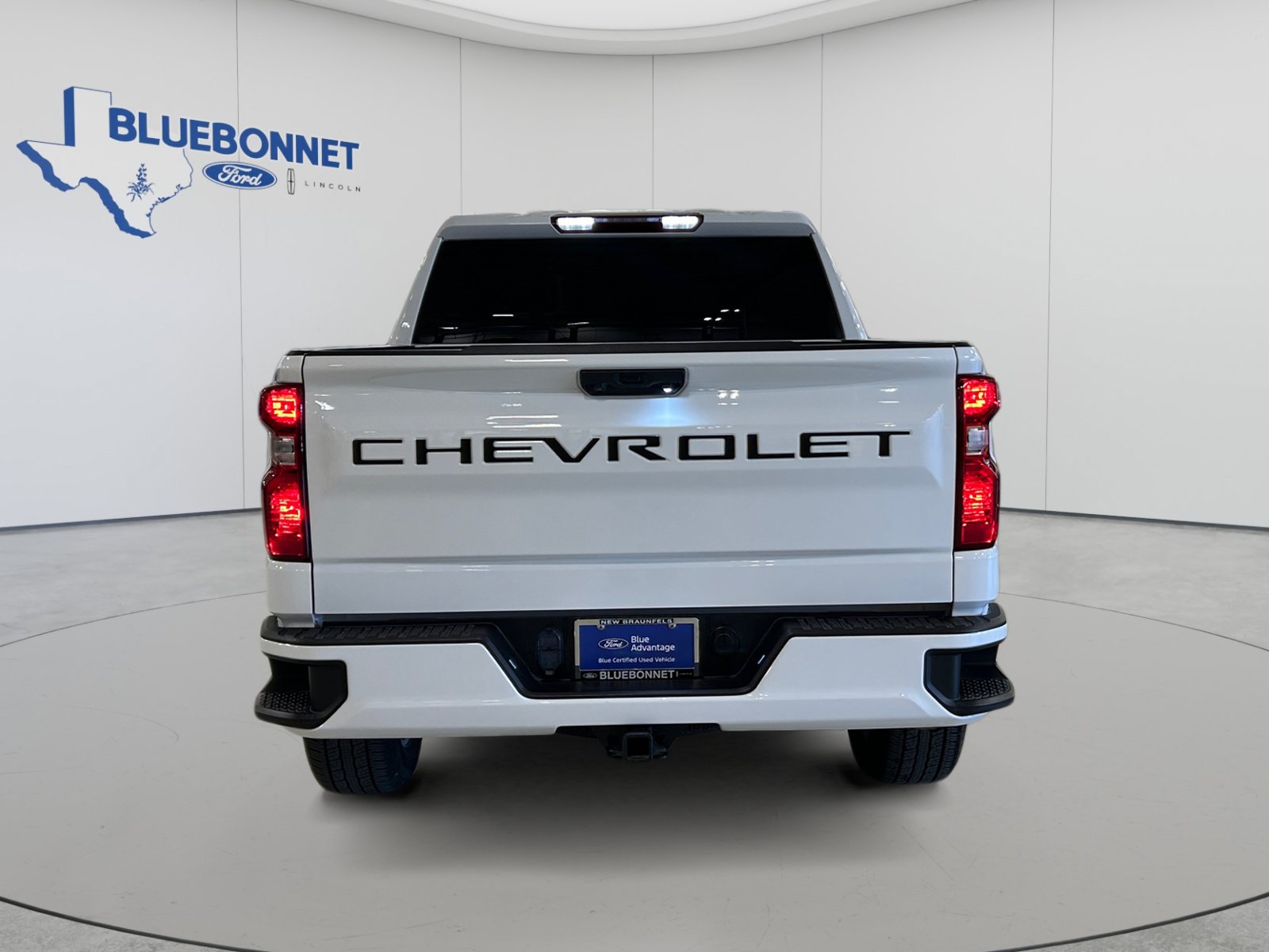Used 2024 Chevrolet Silverado 1500 Custom RWD image 6
