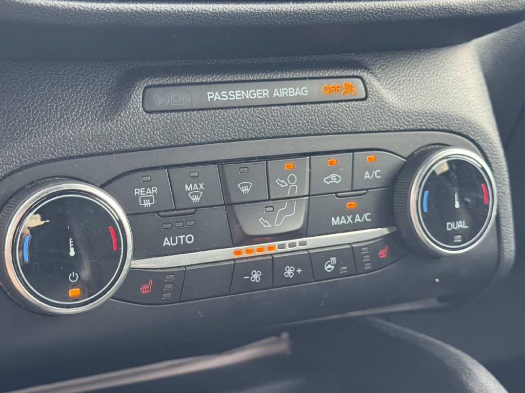 Certified 2024 Ford Escape ST-Line AWD/4WD image 21