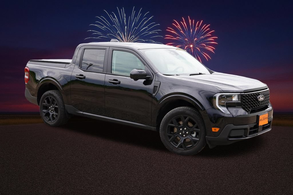 Certified 2025 Ford Maverick Lariat w/ Black Appearance Package AWD/4WD image 2