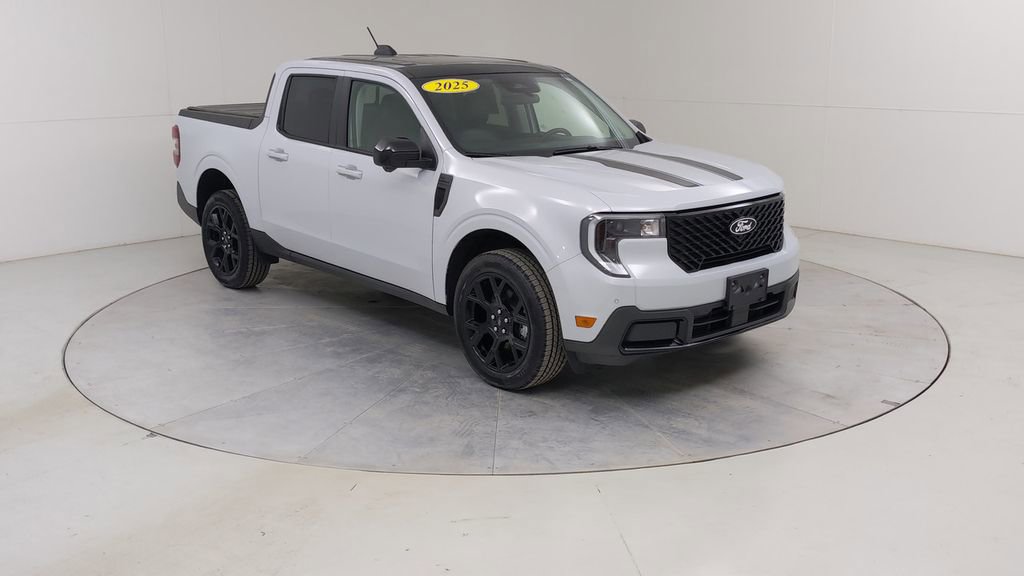 Certified 2025 Ford Maverick Lariat w/ Black Appearance Package AWD/4WD image 12
