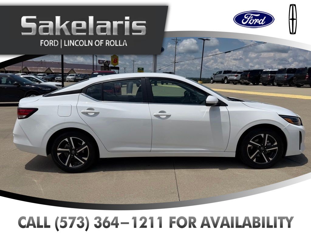 Used 2024 Nissan Sentra SV FWD image 4