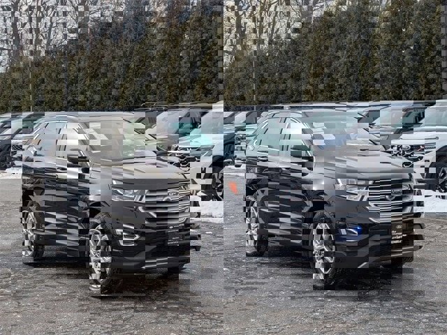 Certified 2018 Ford Edge Titanium w/ Equipment Group 301A image 7