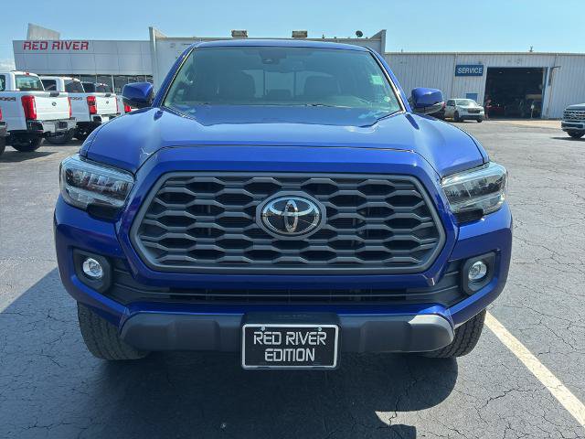 Used 2023 Toyota Tacoma TRD Off-Road w/ Technology Package AWD/4WD image 2