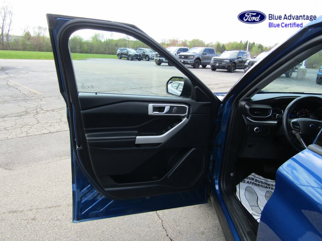 Certified 2022 Ford Explorer XLT AWD/4WD image 28