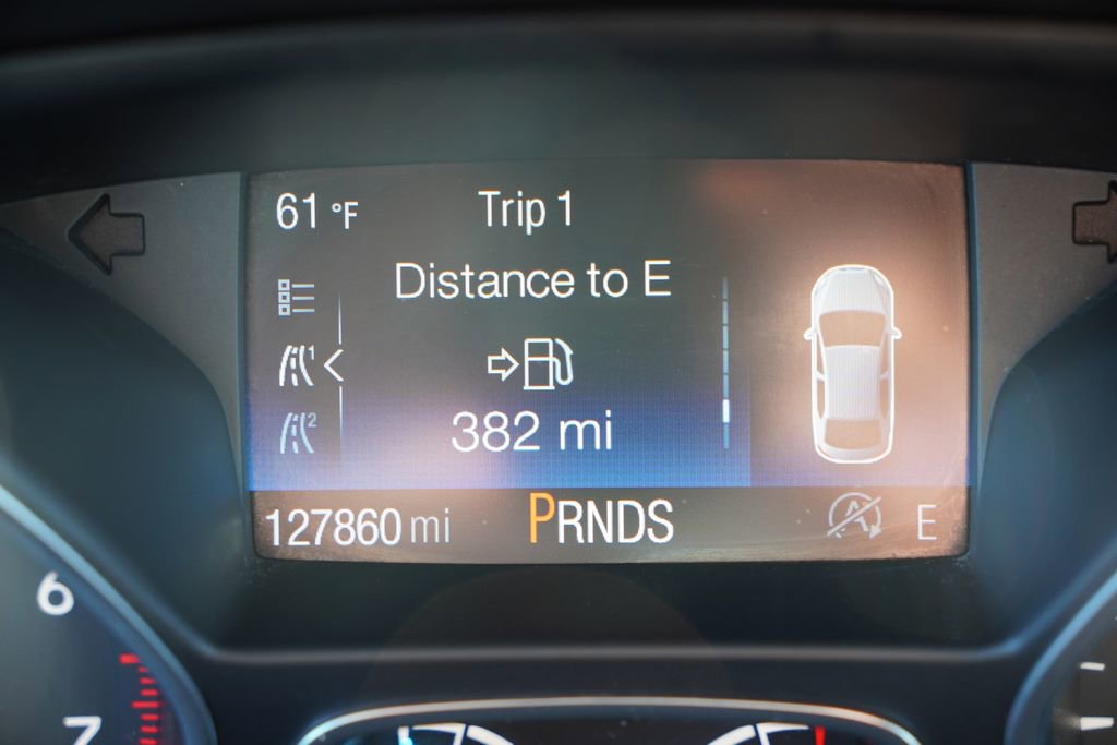 Certified 2018 Ford Escape SE w/ SE Sync 3 Package AWD/4WD image 30
