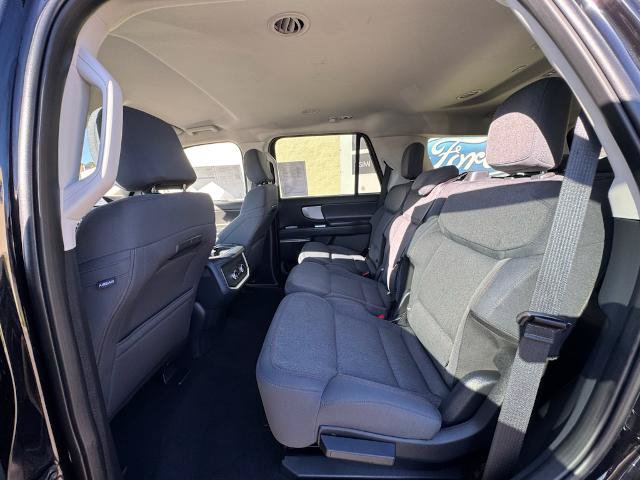 Certified 2025 Ford Expedition Active AWD/4WD image 25