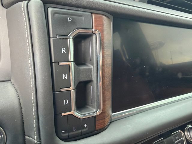 Used 2023 GMC Yukon XL Denali Ultimate AWD/4WD image 28