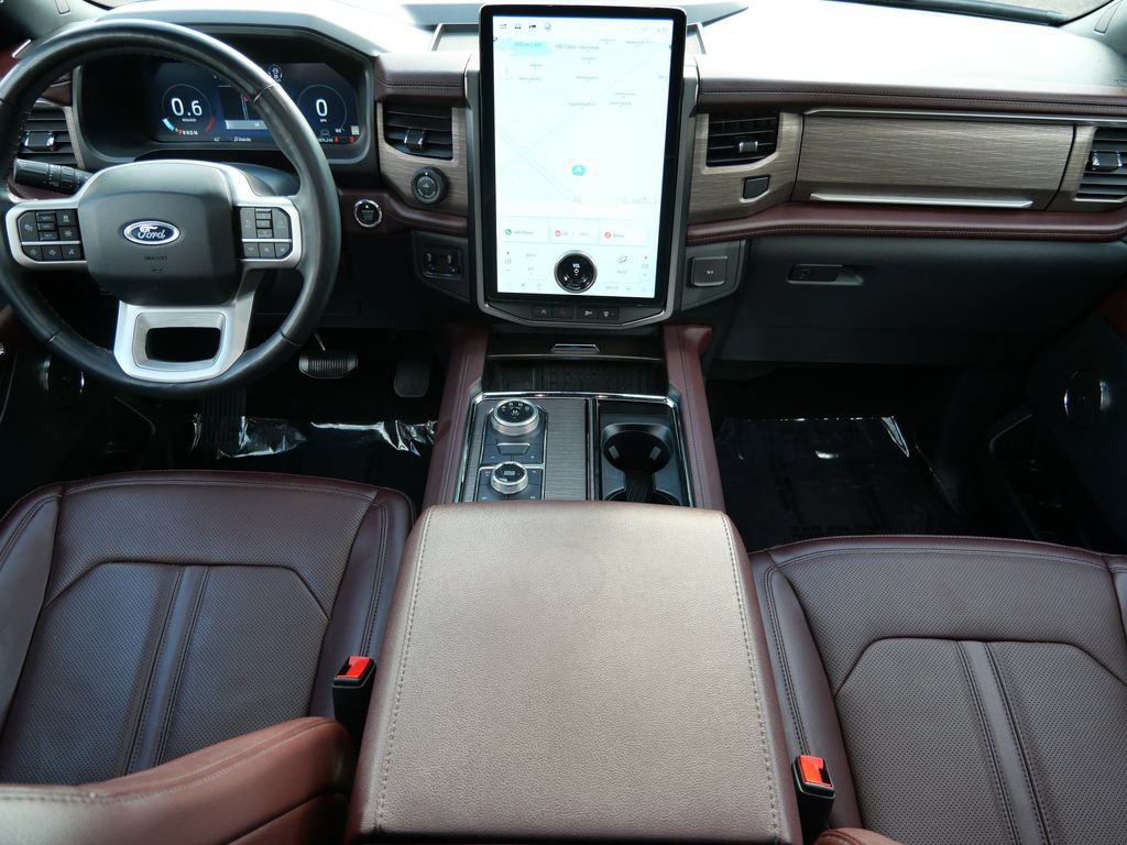 Certified 2024 Ford Expedition Limited AWD/4WD image 16