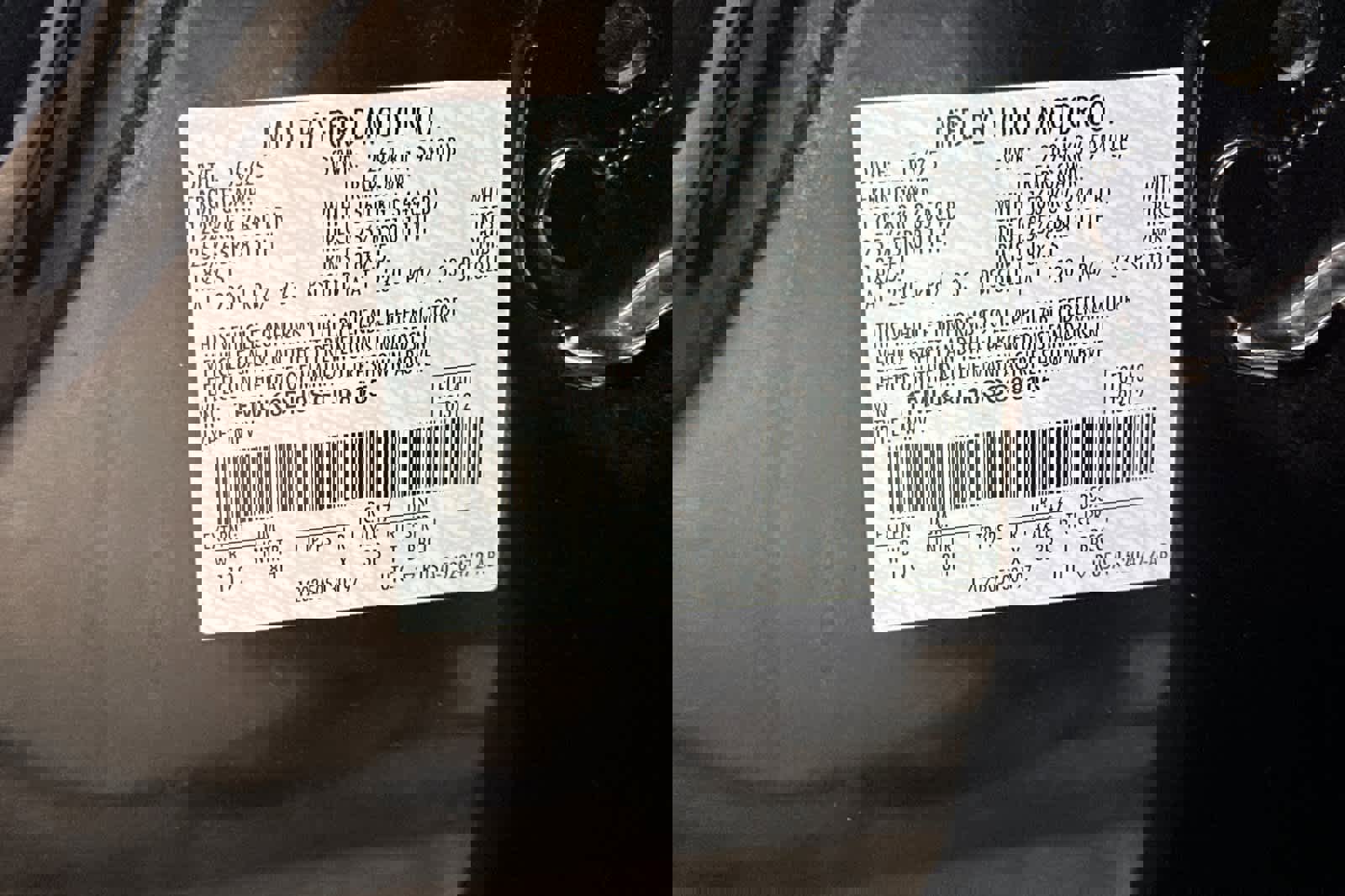 Certified 2025 Ford Explorer Active image 31