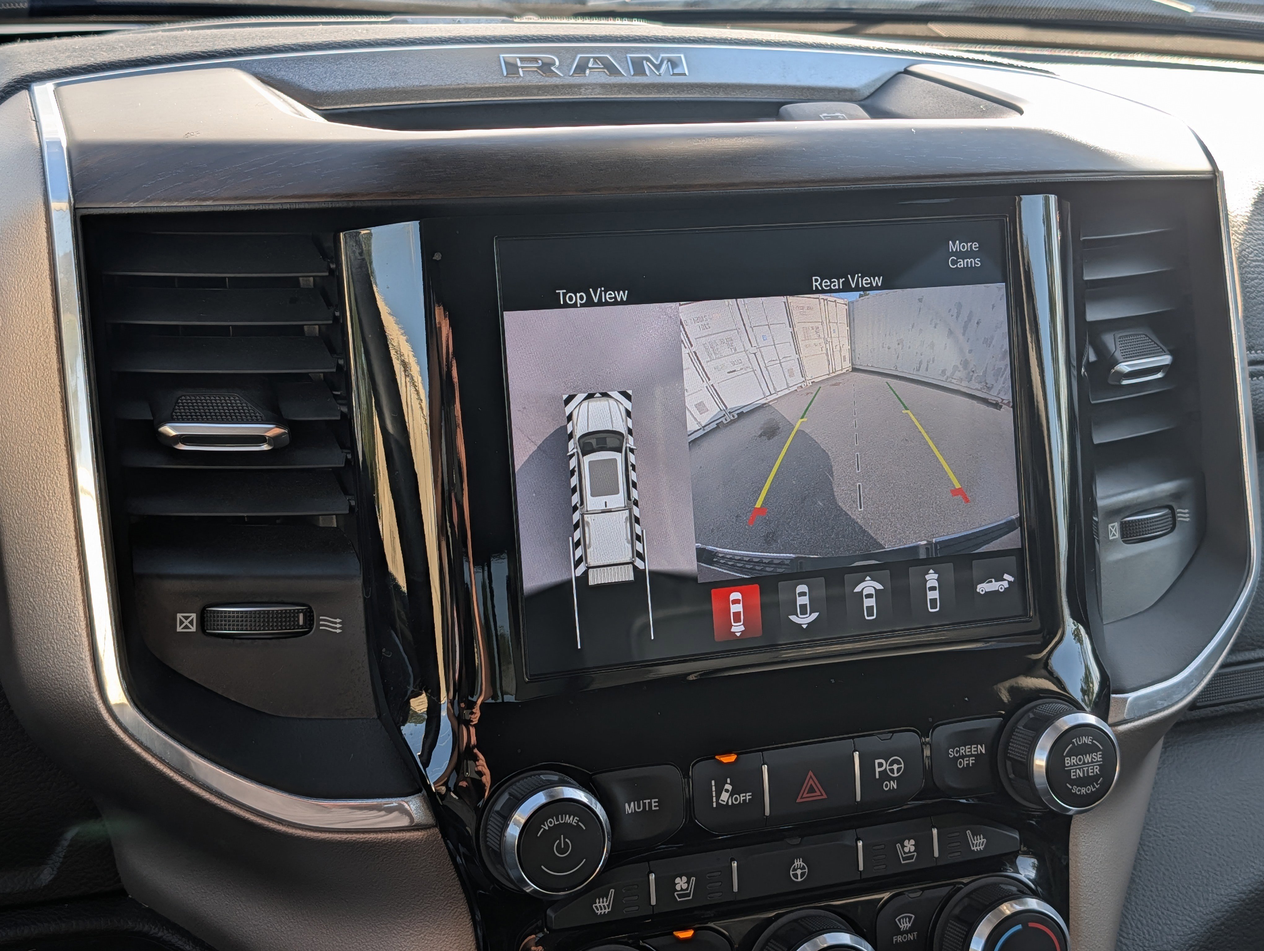 Used 2022 RAM 1500 Laramie image 33