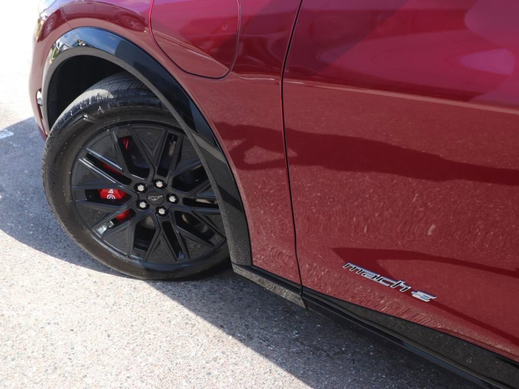 Certified 2025 Ford Mustang Mach-E Premium w/ Sport Appearance Package RWD image 3