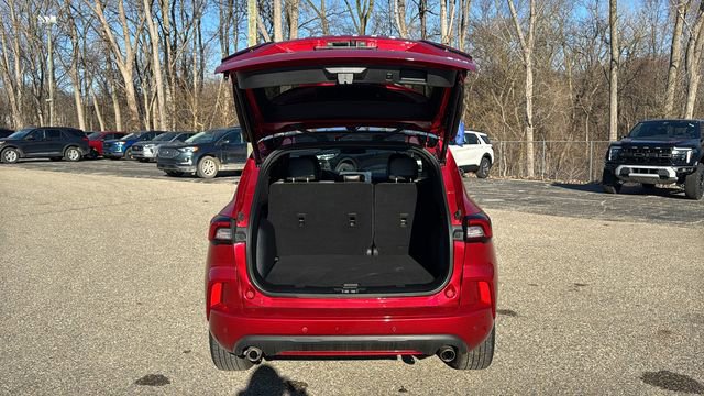 Certified 2024 Ford Escape ST-Line Elite w/ Premium Technology Package image 30