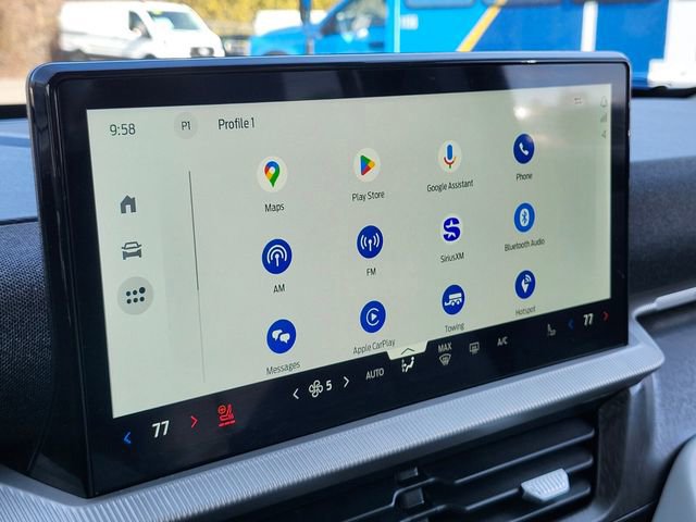 Certified 2025 Ford Explorer Platinum w/ LUX Leather Package image 23