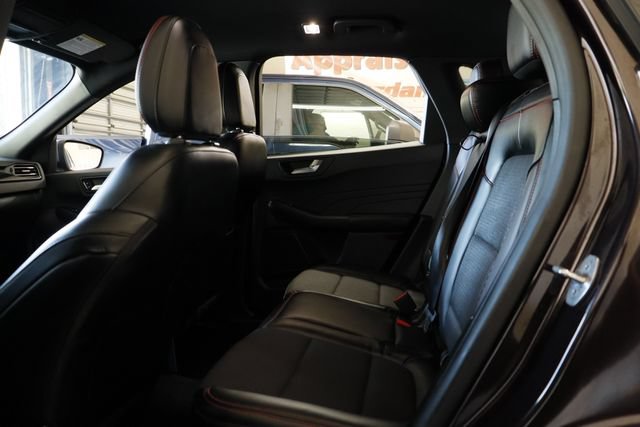 Certified 2023 Ford Escape ST-Line w/ Tech Pack #1 FWD image 29