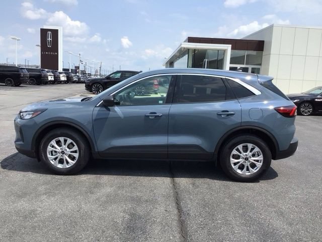 Certified 2023 Ford Escape Active w/ Tech Pack #1 AWD/4WD image 6