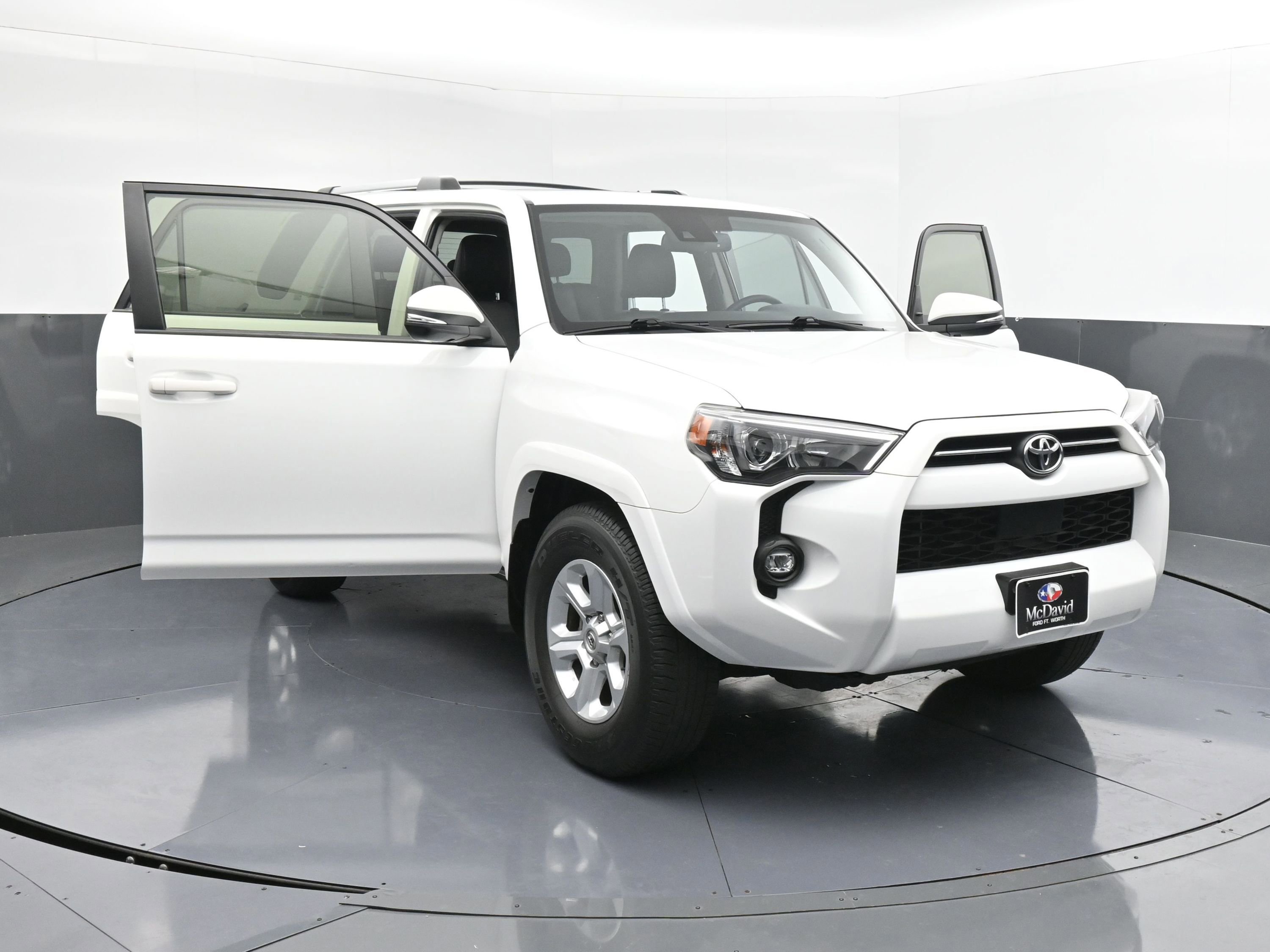 Used 2022 Toyota 4Runner SR5 Premium w/ Moonroof Package image 42