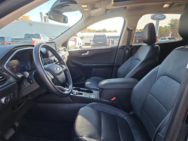 Certified 2020 Ford Escape Titanium image 34