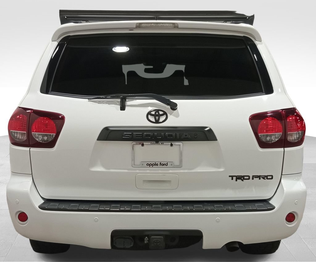Used 2021 Toyota Sequoia TRD Pro AWD/4WD image 4