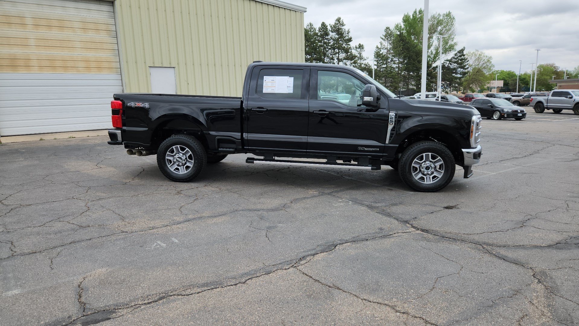 Certified 2025 Ford F250 Lariat AWD/4WD image 18