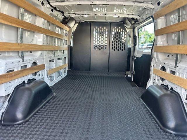 Certified 2025 Ford Transit 250 Low Roof w/ Exterior Upgrade Package RWD image 14