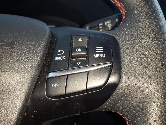 Certified 2025 Ford Escape ST-Line Select AWD/4WD image 29