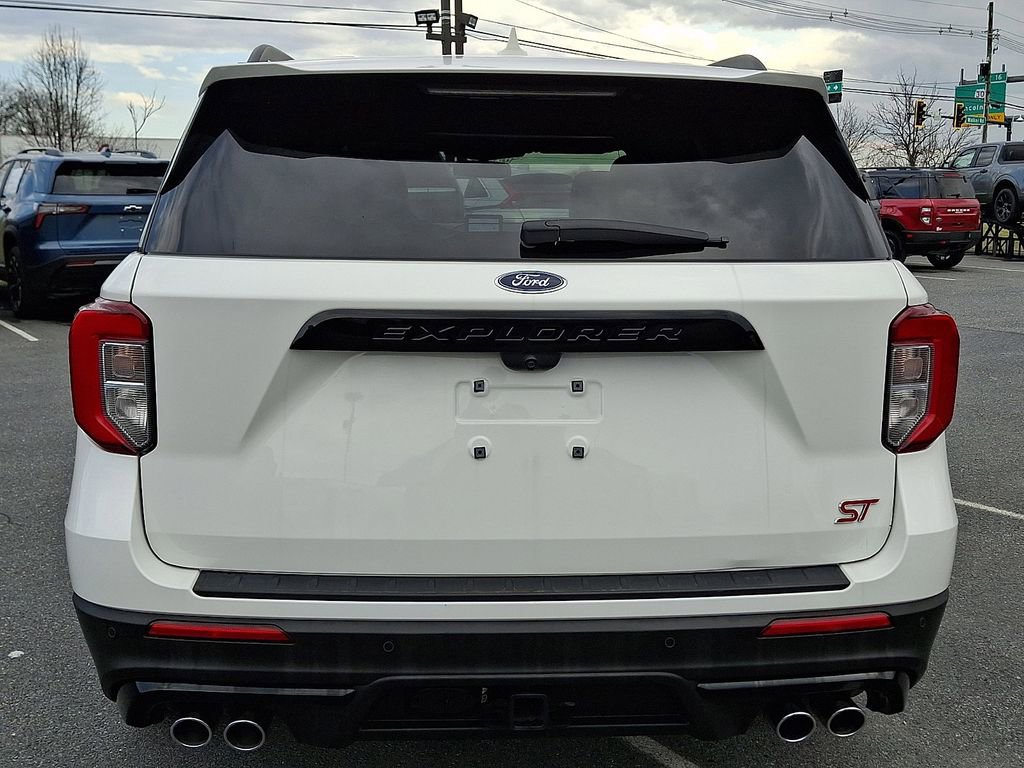 Certified 2023 Ford Explorer ST w/ Equipment Group 401A image 3