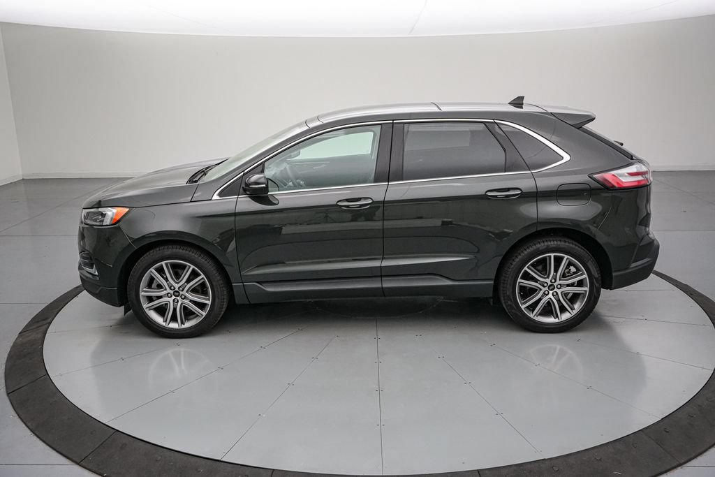 Certified 2024 Ford Edge Titanium w/ Equipment Group 301A AWD/4WD image 7