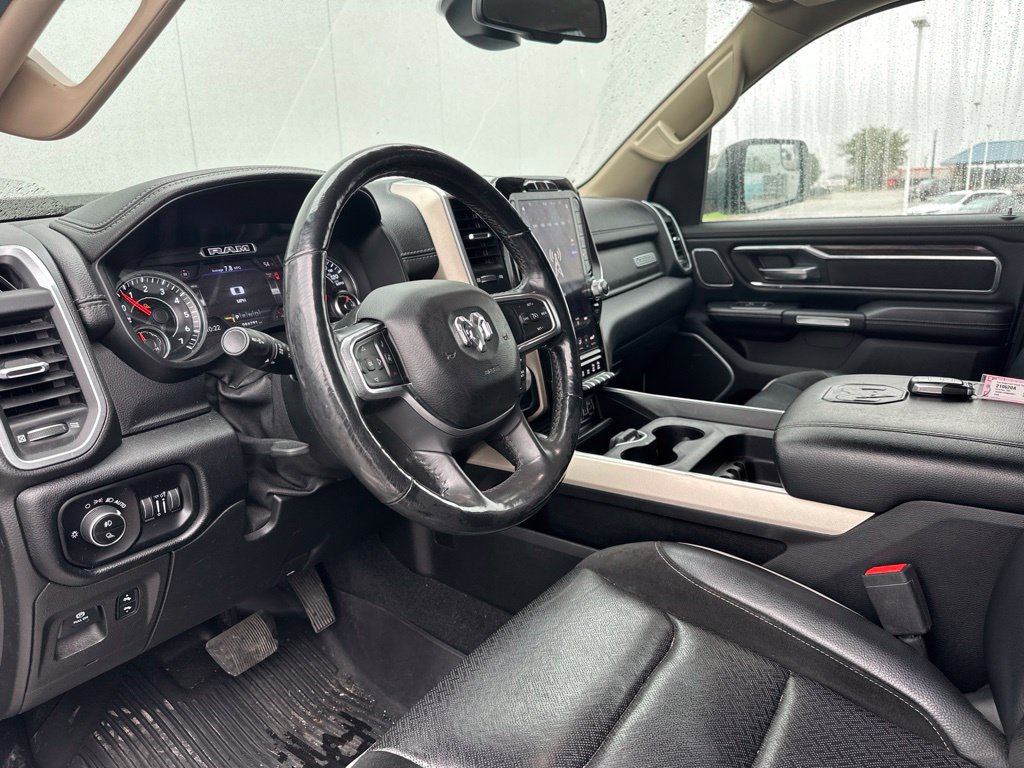 Used 2019 RAM 1500 Laramie AWD/4WD image 15