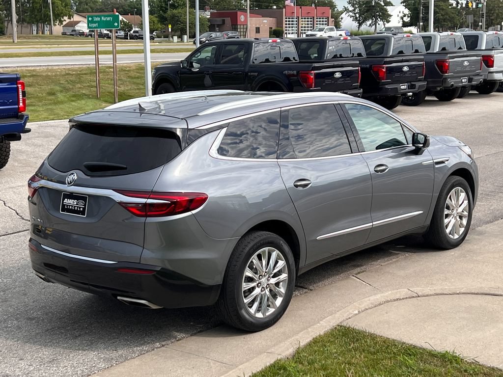 Used 2021 Buick Enclave Premium w/ Sun and Sites Package AWD/4WD image 6