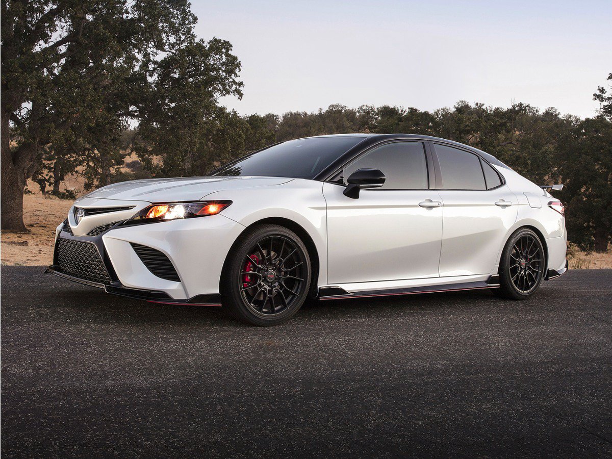 Used 2020 Toyota Camry TRD FWD image 1