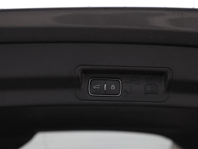 Certified 2025 Ford Explorer Active w/ Active Comfort Package AWD/4WD image 13