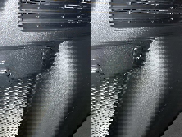 Certified 2022 Ford Escape Titanium w/ Class II Trailer Tow Package image 28