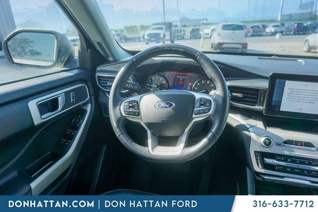 Certified 2022 Ford Explorer XLT w/ Equipment Group 202A AWD/4WD image 5