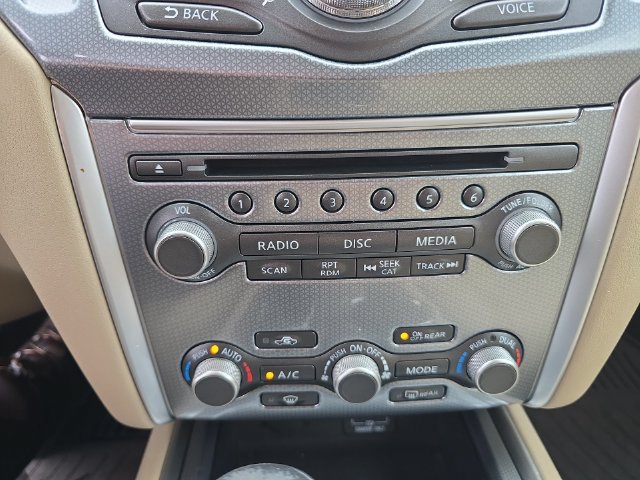 Used 2018 Nissan Pathfinder SL w/ SL Premium Package AWD/4WD image 19