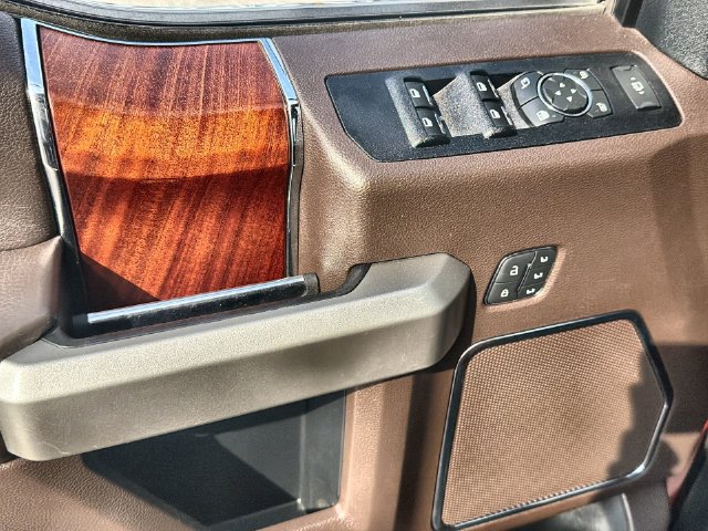 Certified 2021 Ford F250 King Ranch w/ King Ranch Ultimate Package AWD/4WD image 13