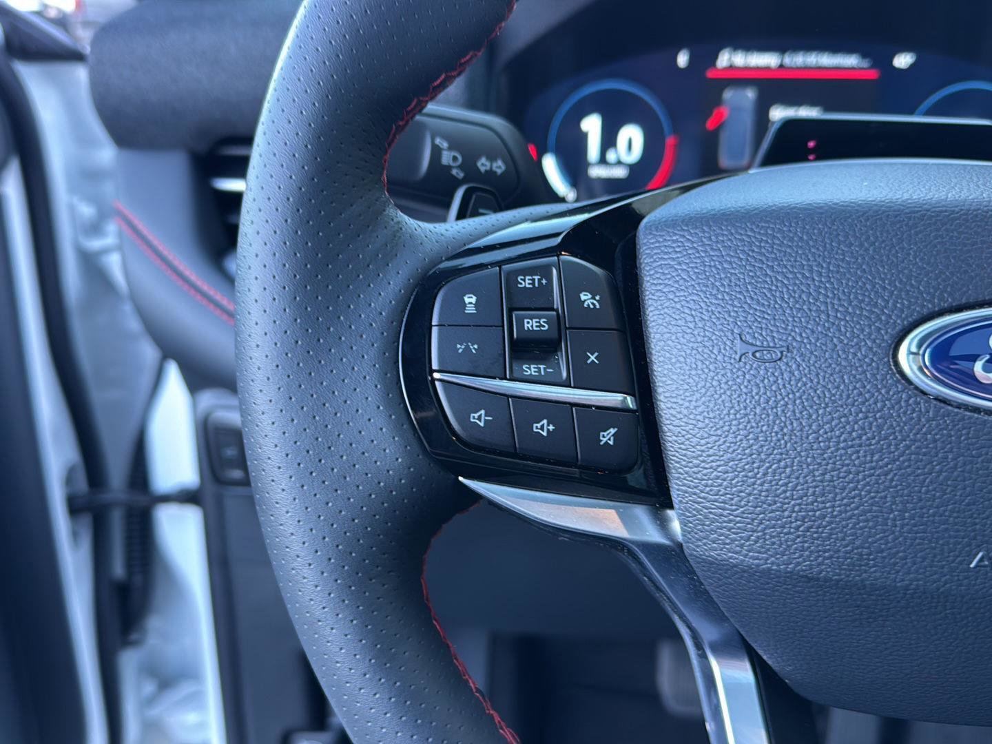 Certified 2025 Ford Explorer ST w/ Sun And Sound Package image 18