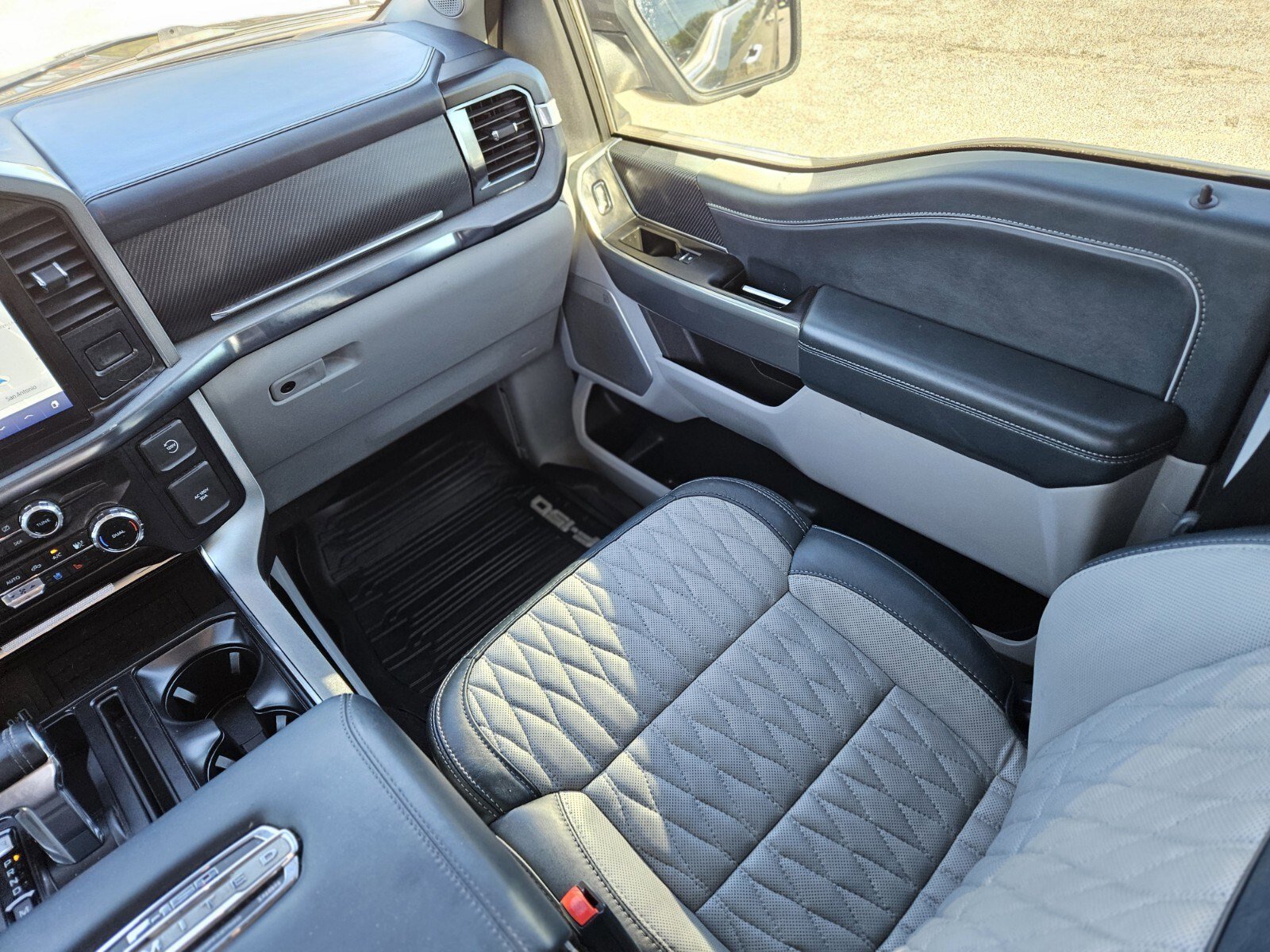 Certified 2023 Ford F150 Limited image 17