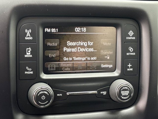 Used 2018 Jeep Compass Latitude w/ Cold Weather Group AWD/4WD image 24